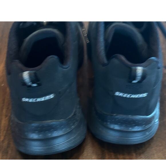 ⭐️ Skechers Black Air Cooled Arch Fit Lace Up Chunky Sneakers Shoes Women's 6.5 - Picture 6 of 8